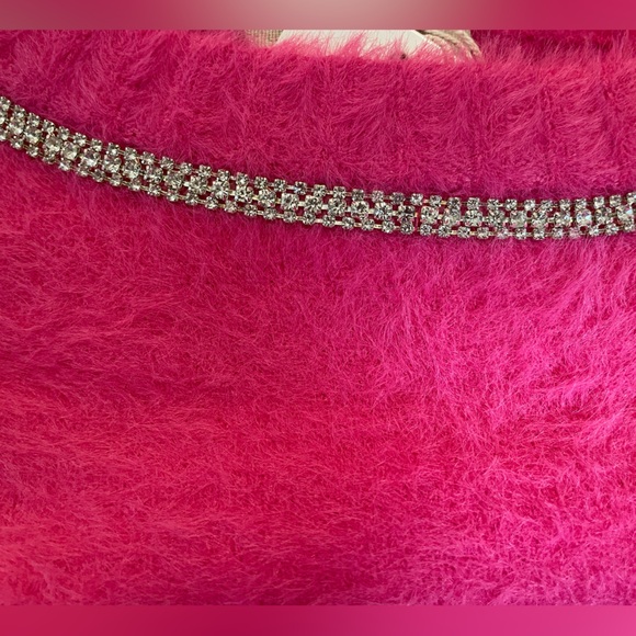 C&V Chelsea & Violet
Fuzzy Rhinestone Neckline Sweater Color Fuchsia-Size S NWT - Picture 5 of 10